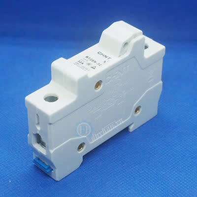 RT28N-32-chint-cau-chi